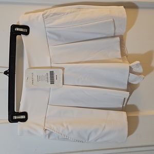 NEW Fabletics Woven Run Skort. White. Medium